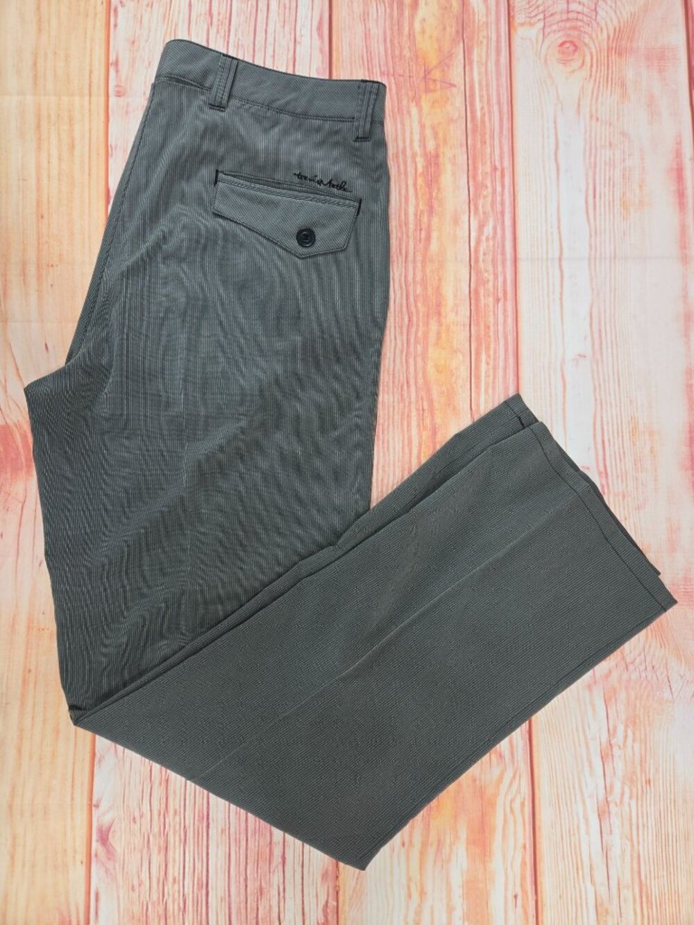 Travis Mathew Mens Gray Pinstripe Golf Pants Size 34x33